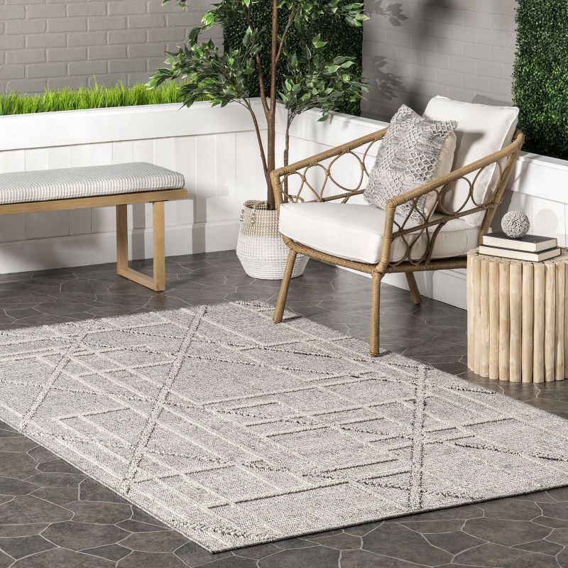 nuLOOM Crissy Contemporary High-Low Indoor/Outdoor Area Rug, 3 of 11