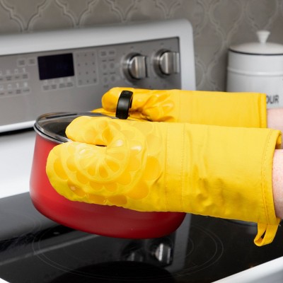 Yellow Silicone Medallion Oven Mitt and Pot Holder Set, 4-Piece