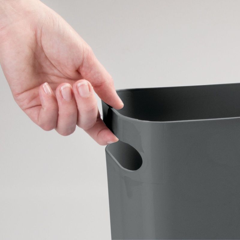 mDesign Plastic Small 1.5 Gal./5.7 Liter Trash Can with Built-In Handles, 4 of 7
