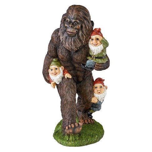 Design Toscano Bigfoot Spotted Metal Silhouette Yeti Garden Stake