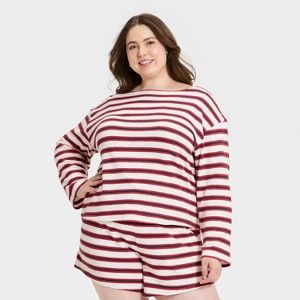 Women's Long Sleeve Boat Neck T-Shirt - Universal Thread™ Cream