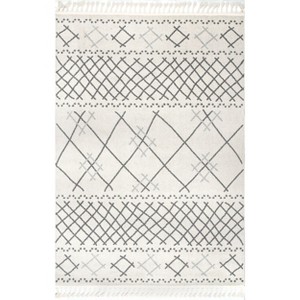 Nuloom Alara Modern Trellis Tassel Indoor Area Rug, 4' x 6', Beige - 1 of 4