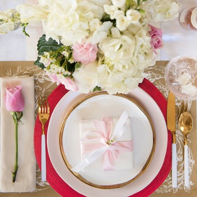 Cherry Red Woven Round Placemats, Set of 12, 15"