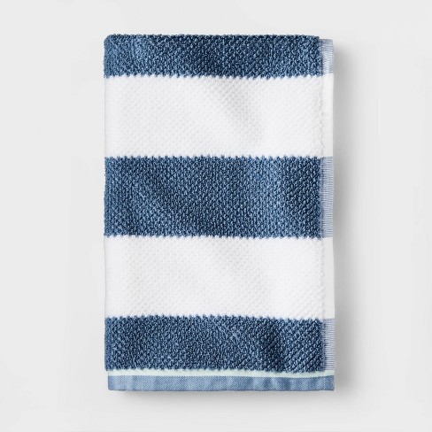 Striped Kids' Bath Towel with SILVADUR Antimicrobial Technology -  Pillowfort 1 ct