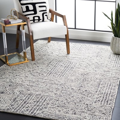 Hand-Tufted Abstract Round Wool Rug in Black/Ivory, 5' Diameter