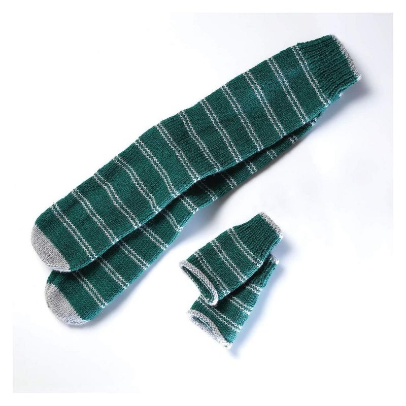 Eaglemoss Limited Eaglemoss Harry Potter Knit Craft Set Mittens & Slouch Socks Slytherin Brand New, 1 of 5