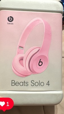 Beats Solo 4 Bluetooth Wireless On-Ear Headphones - Cloud Pink
