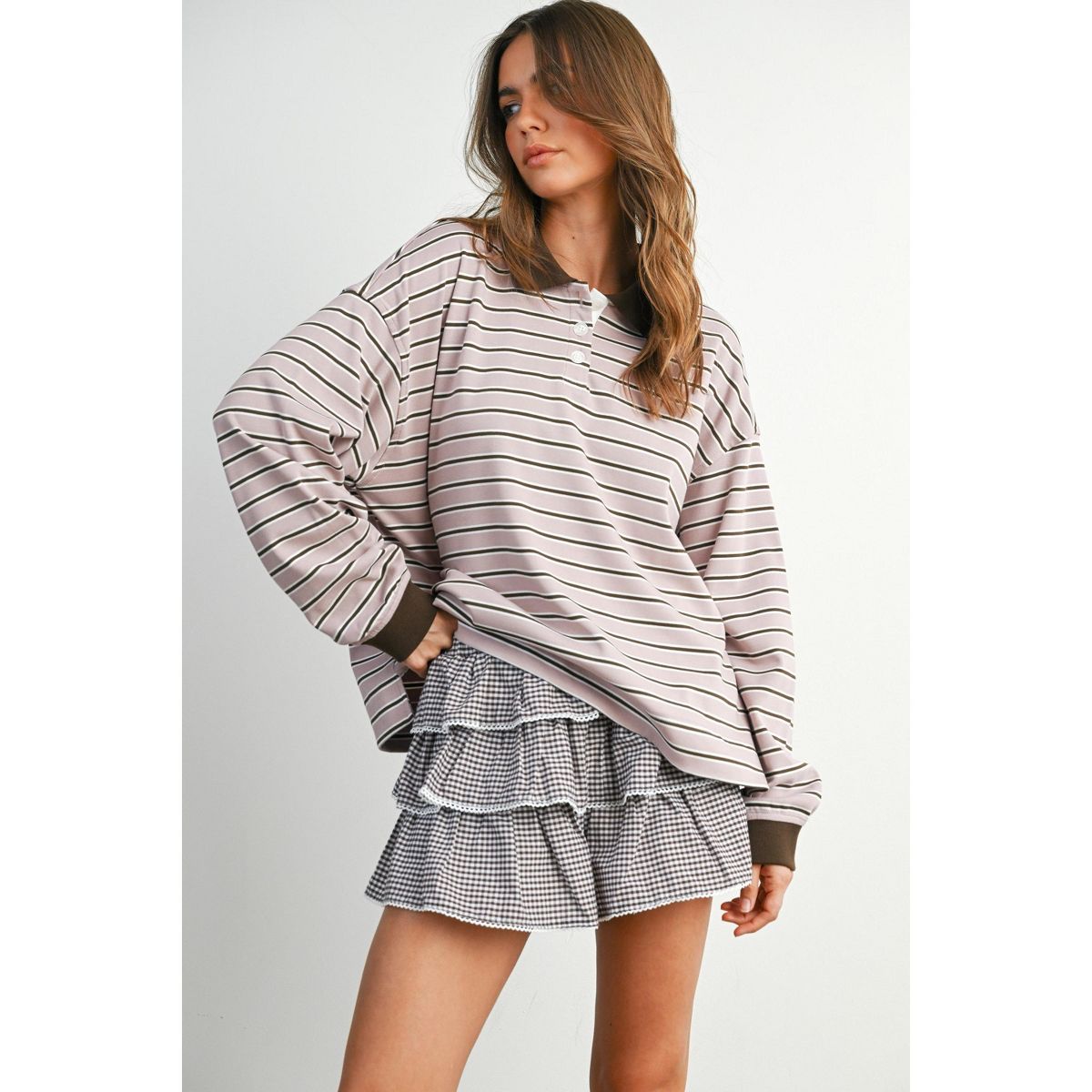 BUTTERMELON Womens Quarter-Button Striped Collared Long Sleeve Top - thumbnail 10