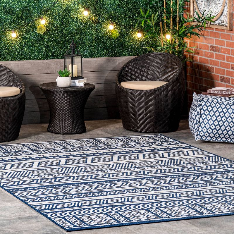 Abbey Geometric Striped Indoor and Outdoor Area Rug - nuLOOM, 2 of 9