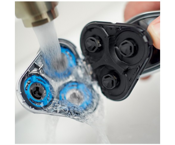 Philips Norelco Series 5750 Wet & Dry Men's Rechargeable Electric Shaver with Smartclean - S5660/84