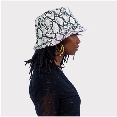 Perfectly Satined Vegan Snakeskin Print Satin Lined Bucket Hat