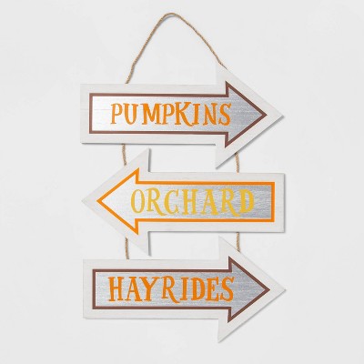 Harvest Sign with Arrows Pumpkins/Orchard/Hayrides - Hyde & EEK! Boutique™