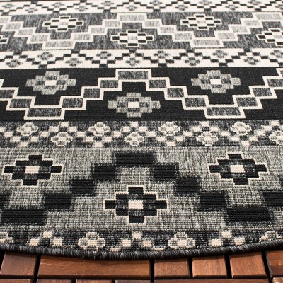 95" Black Synthetic Floral Round Washable Rug