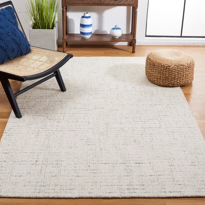 Ivory and Light Grey Hand-Tufted Wool Abstract Rug - 5' x 8'