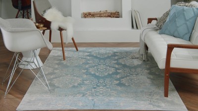 Ivory Blue Floral Elegance Synthetic Area Rug 8' x 10'