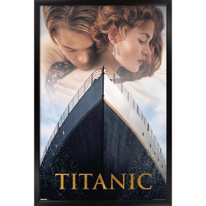 Trends International Titanic (1997) - Embrace One Sheet Framed Wall Poster Prints - 1 of 4