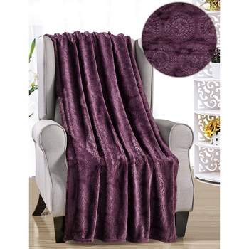 Super Comfy and Cozy Caesar 50" X 60" Microplush Throw Blanket