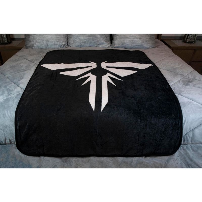 Just Funky The Last Of Us Fireflies Faction Emblem Fleece Throw Blanket | 60 x 45 Inches, 5 of 8