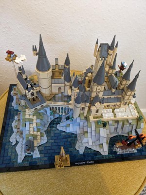 Il Castello di Hogwarts LEGO in formato extra-large