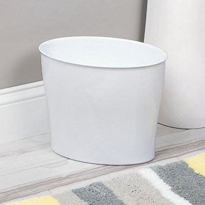 White Plastic Oval Bathroom Wastebasket