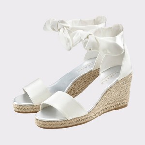 Women's Bow Wedge Sandals - LASCANA - 1 of 4
