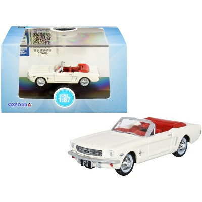 1965 Ford Mustang Convertible Wimbledon White (Goldfinger) with Red Interior 1/87 (HO) Scale Diecast Model Car by Oxford Diecast