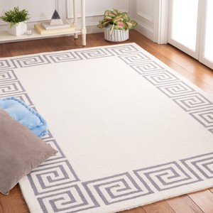 Metro MET275 Hand Tufted Indoor Rug - Safavieh - 1 of 4
