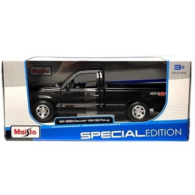 Maisto 1993 Chevrolet 454 SS Pick up -Special Edition 1:24 Scale