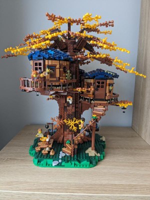 LEGO Ideas Tree House 21318, Model Construction Set for 16 Plus Year Olds  with 3 Cabins, Interchangeable Leaves, Minifigures and a Bird Figure