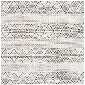 Marbella MRB320 Hand Woven Indoor Rugs - Safavieh - 1 of 4