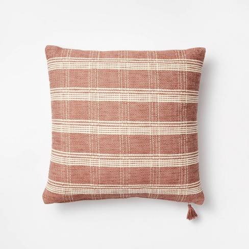 Handmade Throw Pillow w/ Tassels & Geometric Pattern 24 x 14 - Bed Bath &  Beyond - 27983683