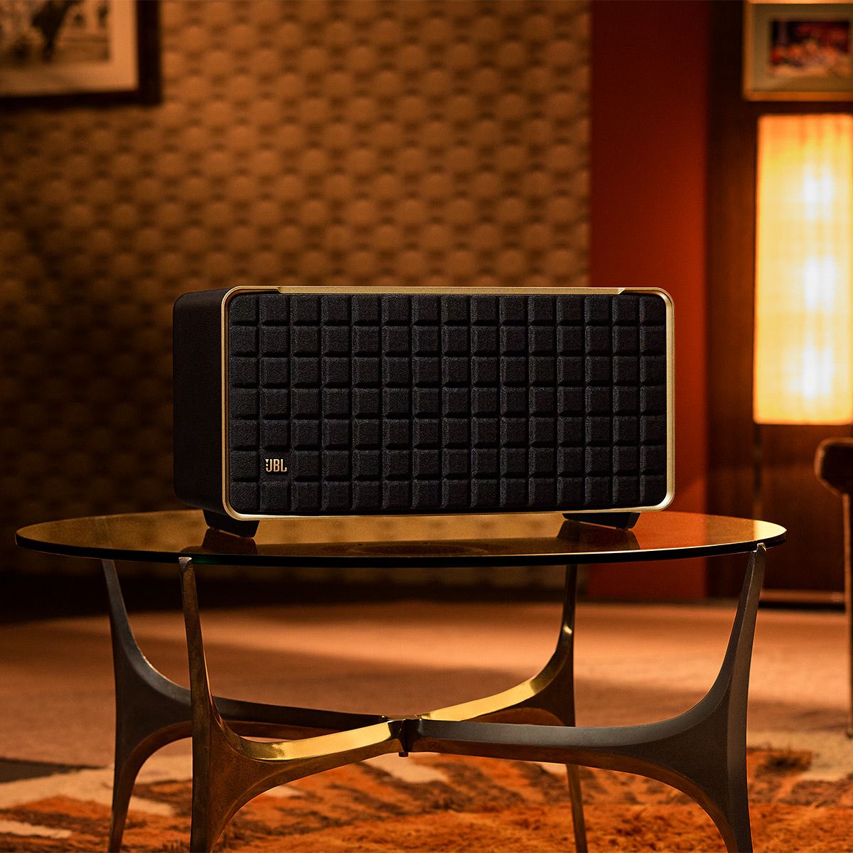 JBL Spinner BT Semi-Automatic Bluetooth Turntable with Authentics 500 Wireless Bluetooth Speaker (Black/Gold) - thumbnail 10