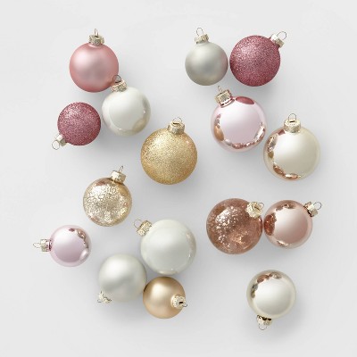 white round christmas ornaments