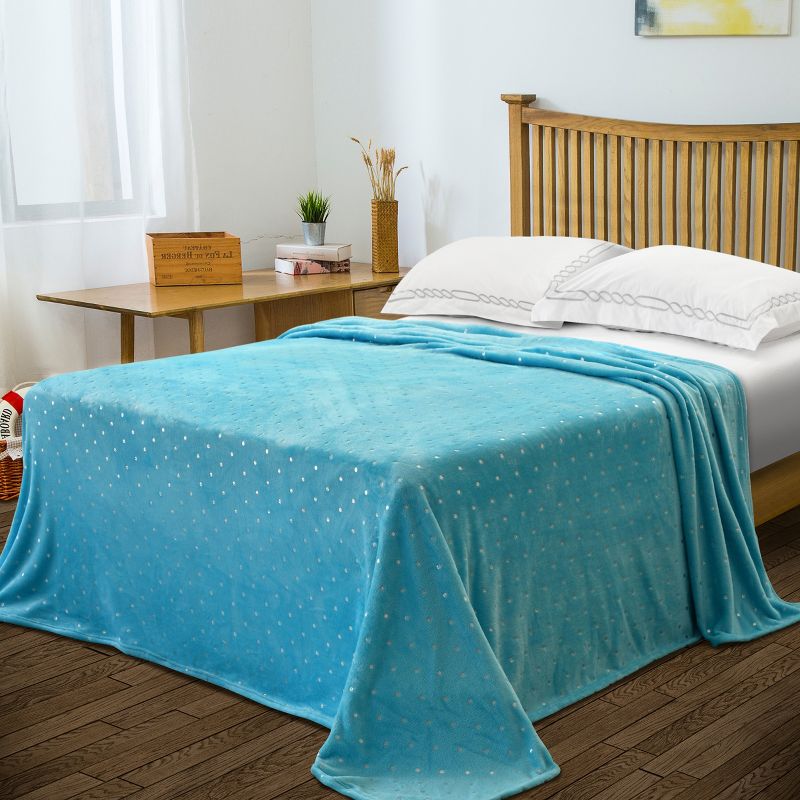 Fleece Plush Throw Blanket Medium Weight Fluffy Soft Decorative Bedding by Blue Nile Mills, 4 of 7
