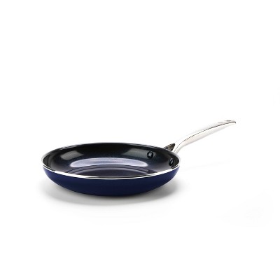 8 covered fry pan