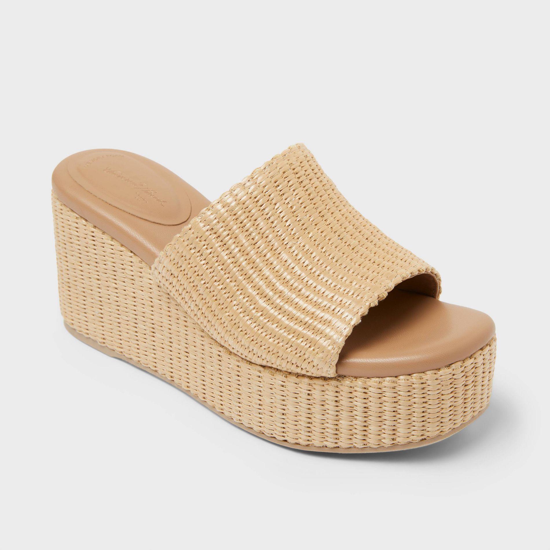 Women’s Clove Round Toe Platform Heels - Universal Thread™ Natural