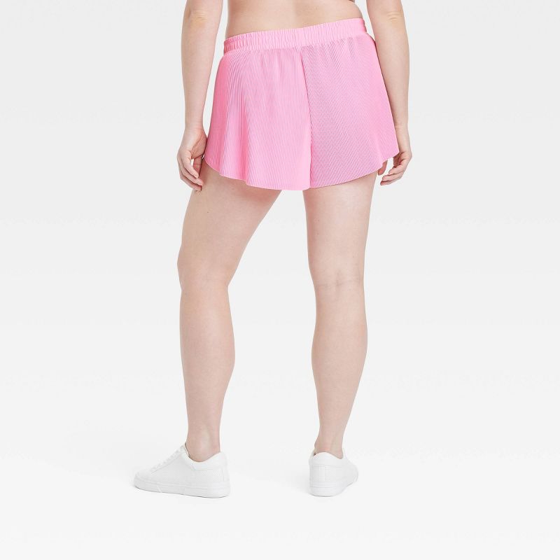 Women's Mid-Rise Micro-Pleated Shorts 2.5" - All In Motion™, 4 of 6