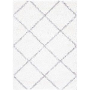 Tahoe Shag THO676 Power Loomed Indoor Rugs - Safavieh - 1 of 4