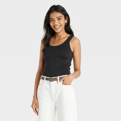 Best Tank Tops for Women That Are So Comfy and Versatile