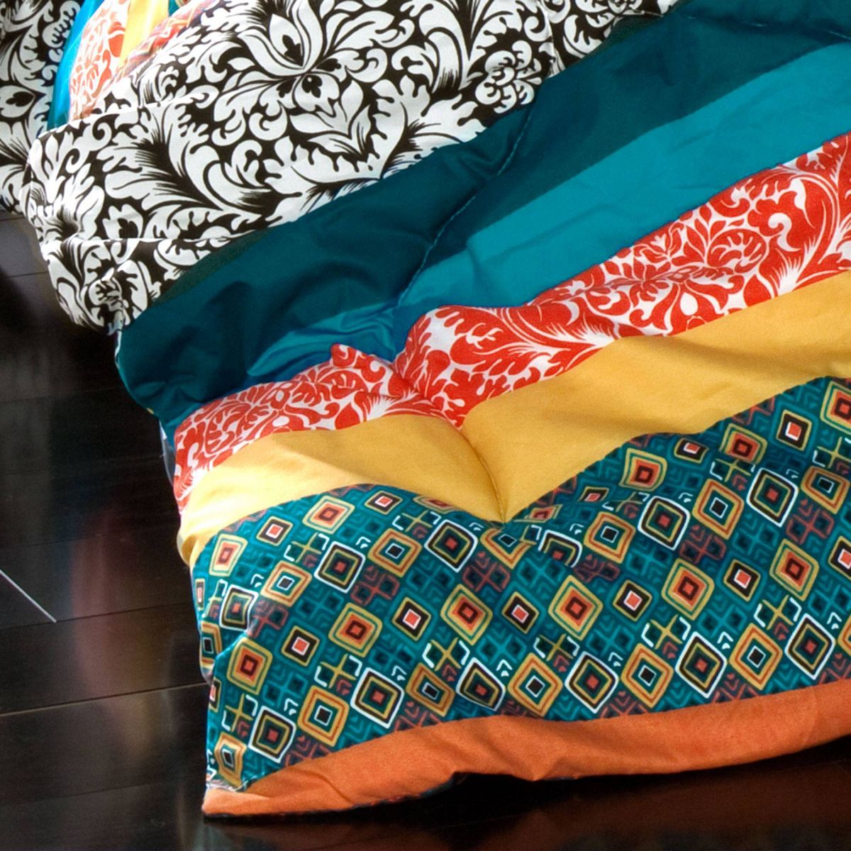 Lush Décor Boho Stripe Reversible Comforter Set - thumbnail 2