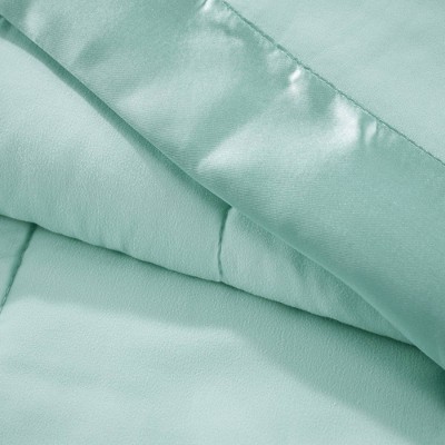 Twin Green Down Alternative Blanket with Satin Trim