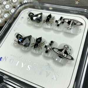 Vynxaria Black Stylish Press-On Nails for a Perfect Finish Size S - 1 of 4