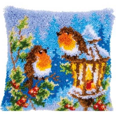 Vervaco Cushion Latch Hook Kit 16"X16"-Robins with Christmas