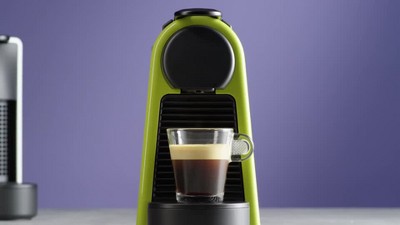 Compact Black Nespresso Compatible Espresso Machine with Auto Shut-Off