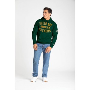 NFL Green Bay Packers Men's Champion Hoodie - 1 of 4