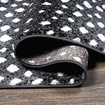 Abstract Antelope Black and Cream Synthetic 3x5 Area Rug