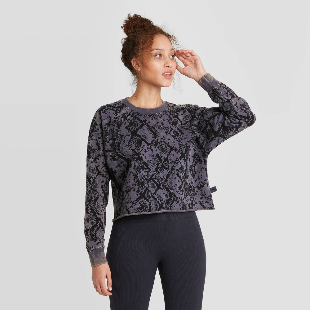 joylabwomen-s-french-terry-acid-wash-pullover-sweatshirt-joylab-blue