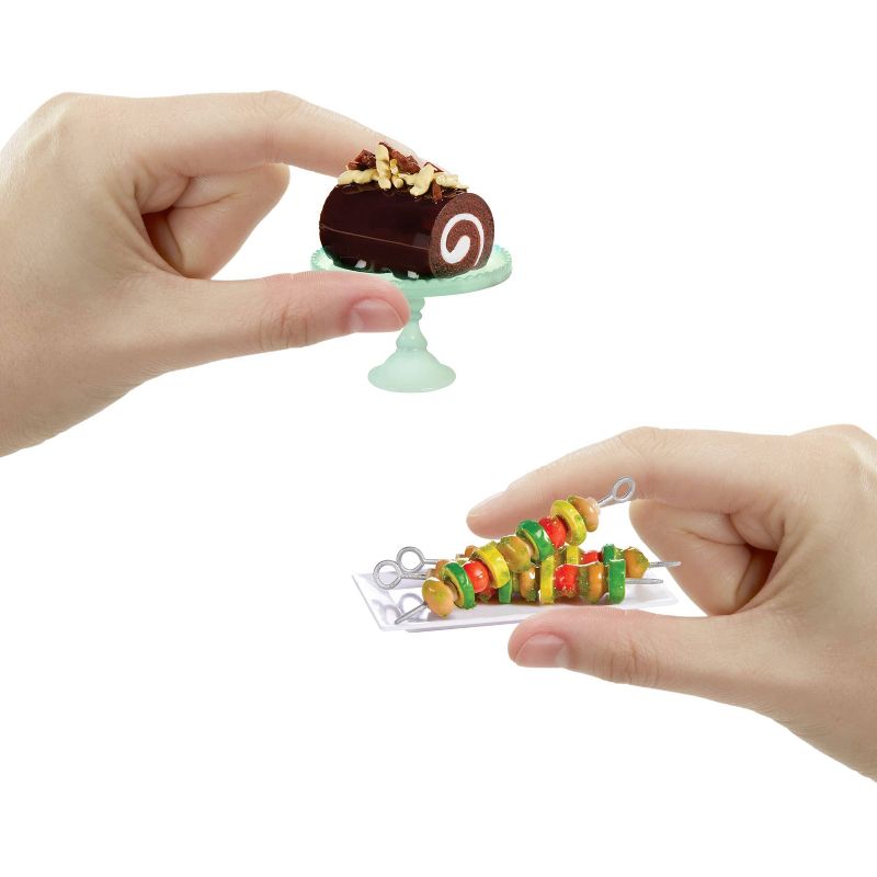 MGA&#39;s Miniverse - Make It Mini Food Diner Series 3 Mini Collectibles, Resin Play, Replica Food, 5 of 8
