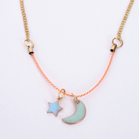 Meri Locket Necklace