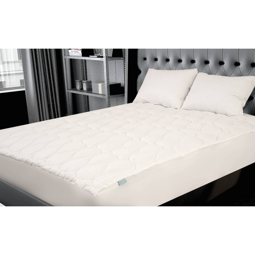 Full Mattress Pad - SILVASLEEP: Hypoallergenic Microfiber, Machine Washable, Fits Up to 18" Depth